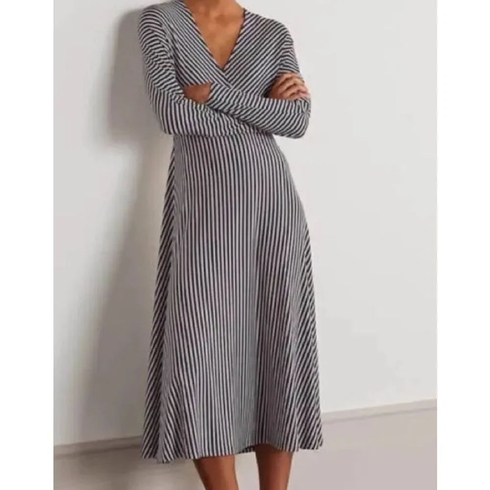 Boden Gemma Jersey Dress navy& ivory striped sz 6